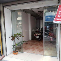Cho thuê cửa hàng 98 phố Bạch Mai