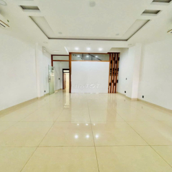 CHO THUÊ NHÀ PHỐ THƯƠNG MẠI CITYLAND PARK HILLS_HẦM 4 TẦNG_MÁY LẠNH