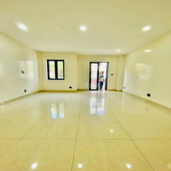 CHO THUÊ NHÀ PHỐ THƯƠNG MẠI CITYLAND PARK HILLS_HẦM 4 TẦNG_MÁY LẠNH