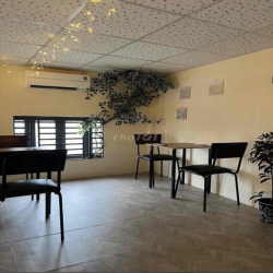 Nhà Góc 2 Mặt Tiền Sạch Đẹp Tiện Lợi Ở & Kinh Doanh