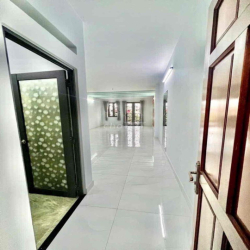 Nhà khu Tên Lửa 4.5x35,3.5 Tấm nhà đẹp