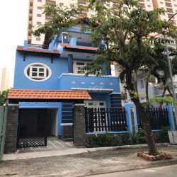 Biệt thự - Khu Compound - An Ninh/yên tĩnh. Tiện ở hoặc làm công ty.