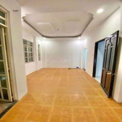 Nguyên Căn Trệt 2 Lầu Hẻm Thẳng Cách Đường Lớn 30m