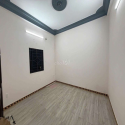 Nhà Rộng Đẹp 1 Trệt 2 Lầu ĐHT 02