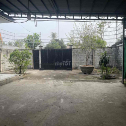 cho thuê nhà vườn 3800m2 ngay chợ Gò Đen Bến Lức  Long An
