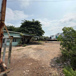 đất mặt tiền mã lò cho thuê.