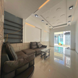 BÁN CĂN NHÀ CẤP 4 ĐƯỜNG NGUYỄN HIỀN KHU TÂN LỢI ĐỐI DIỆN QUÁN HẢI SẢN