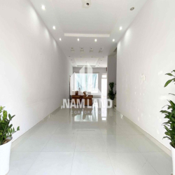 Ngay Vòng xoay Trần Não- Biệt thự đẹp khu yên tĩnh