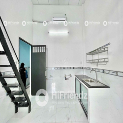 Duplex gác cao chỉ tính điện nước gần Công Viên Đầm Sen - ĐH Văn Hiến