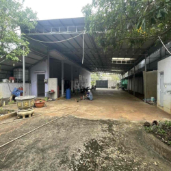 cho thuê nhà vườn 3800m2 ngay chợ Gò Đen Bến Lức  Long An