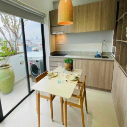 Cho thuê căn hộ 50m2 -  Khánh Hội quận 4, ngay cầu Ông Lãnh - gần Q1