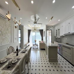 Lavida Plus Q.7 | 96m (3PN-2WC) | Căn góc. View toàn cảnh Phú Mỹ Hưng