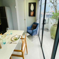 Cho thuê căn hộ 50m2 -  Khánh Hội quận 4, ngay cầu Ông Lãnh - gần Q1