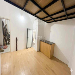 Cho Thuê Phòng Trọ Ngõ 10 Láng Hạ