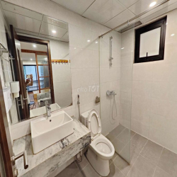 Nhượng  1n1k 45m2 ban công thoáng, đủ đồ, ngõ 148 Trần Duy Hưng