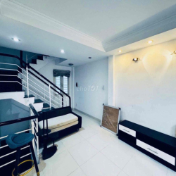 NHÀMỚI, Trg tâm Q3 liền kề Q1, 1 TRỆT, 1LỬNG, 1L SÂN THG, 3P. NGỦ Ok