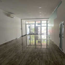 Cho thuê mặt băng tầng trệt