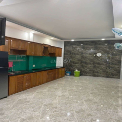 🏡 Cho thuê nhà mới tinh đường Điện Biên Phủ
