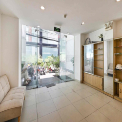Cho thuê mặt bằng $13/m² – Q10 – 28TR