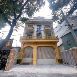 CHO THUÊ VĂN PHÒNG NGAY VÒNG XOAY GÒ ĐẬU