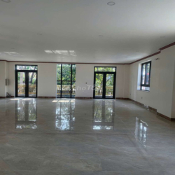 CHO THUÊ VĂN PHÒNG NGAY VÒNG XOAY GÒ ĐẬU