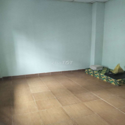 cho thuê nhà nguyên căn hxt đường phan huy ích p14 gò vấp 