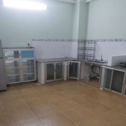 cho thuê nhà nguyên căn hxt đường phan huy ích p14 gò vấp 