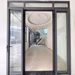 HXT Âu Cơ - Ngang 8m dài 20m - 3 Lầu