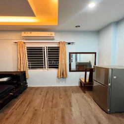 🌳🌳 Phòng mát mẻ có cửa sổ lớn gần D2 Bình Thạnh tiện đi trung tâm Q1 c
