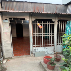 Nhà cho thuê, mặt tiền đường gần chợ cần xây