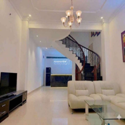 Nguyên căn villa 2pn Thảo Điền