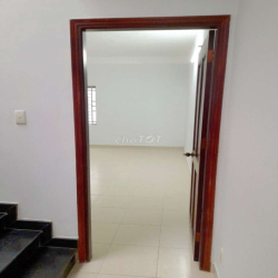 MẶT TIỀN LỚN 4X20, 1TRỆT 3LẦU, 5PN 4WC