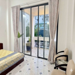 Nguyên căn villa 2pn Thảo Điền