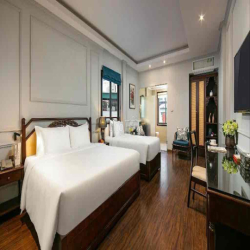 Sang nhượng khách sạn TT Phố Cổ, 16 phòng