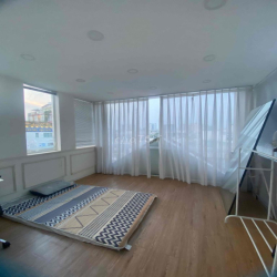 Cho thuê phòng studio Phú Nhuận tầng 5, ánh sáng tự nhiên