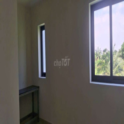 nhà 1 trệt 2 lầu, sân thượng đường oto