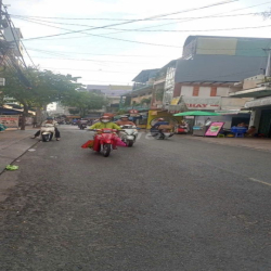 CĂN 1: CHO THUÊ NHÀ 2 MT XÓM ĐẤT, P.9, Q.11, 16TR.