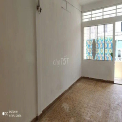 CĂN 1: CHO THUÊ NHÀ 2 MT XÓM ĐẤT, P.9, Q.11, 16TR.