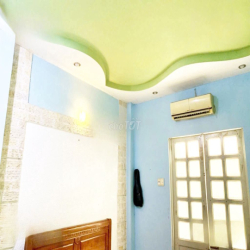 🌻Nhà đẹp, 5x18 - 3 tầng sân thượng, 5PN hẻm xe hơi Lê Văn Huân, giá 16