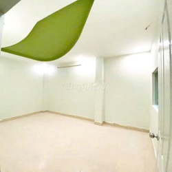 🌻Nhà đẹp, 5x18 - 3 tầng sân thượng, 5PN hẻm xe hơi Lê Văn Huân, giá 16