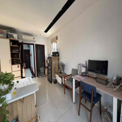 Phòng *** có cửa sổ thoáng Nhà mới 99% Tại Trung Tâm SG