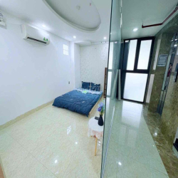 PHÒNG MÁY LẠNH NHÀ MỚI giao Nguyễn Văn Đậu Bình Thạnh