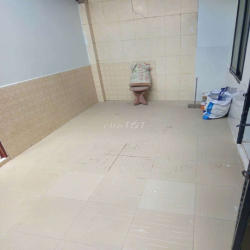 NHÀ NGUYÊN CĂN 1 TRỆT 2 LẦU, DT 5×22 CÓ 3PN,4WC. HẺM XE HƠI, AN NINH