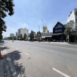 🔥🔥Nhà Mặt Tiền 8x32, Bờ Bao Tân Thắng, Tân Phú, Gần Siêu Thị Aeon