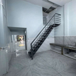 CHO THIÊ NHÀ NC HẺM 380/ PHAM VĂN CHIÊU F9 GO VẤP