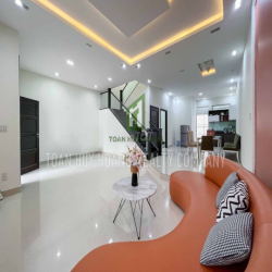 Biệt thự 3 phòng ngủ sân vườn khu Phúc Lộc Viên - D095