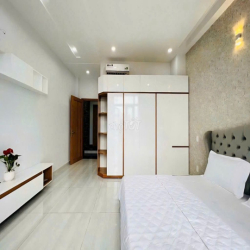 Cần cho thuê nhà HXH 182/2A Lê Văn Sỹ P.10 Q.Phú Nhuận 
