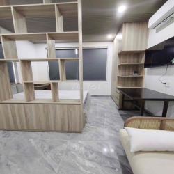 cho thuê phòng 40m2 trong căn biệt thự Full nội thất giá 5,5 triệu mới