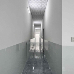 cho thuê nhà trục chính khu dân cư hàng bàng, gần chợ bà bộ, trệt 2pn