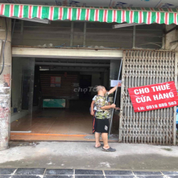gia đình tôi cần cho thuê cửa hàng kinh doanh, mặt tiền 4,5 met